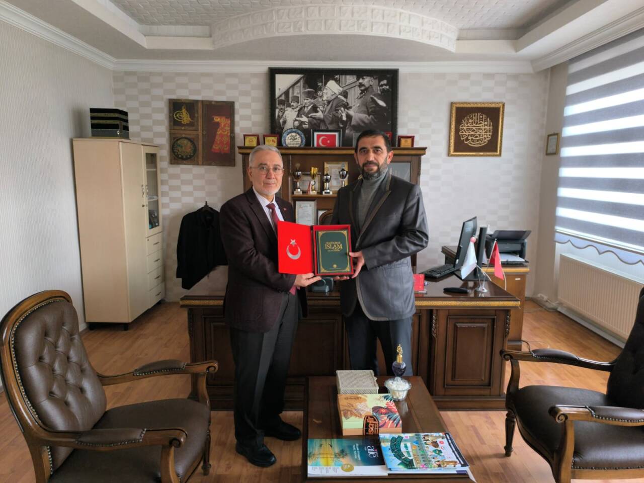 Konya’nın Karatay İlçe Müftüsü Halil Taş, Eskil İlçe Müftüsü Seyit