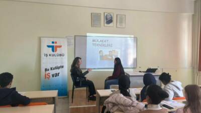 Aksaray’da üniversite öğrencilerinin kariyer gelişimine katkı sunan önemli bir eğitim