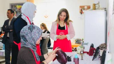 Aksaray’da, Aile ve Sosyal Hizmetler İl Müdürlüğü öncülüğünde gerçekleştirilen “Sanata