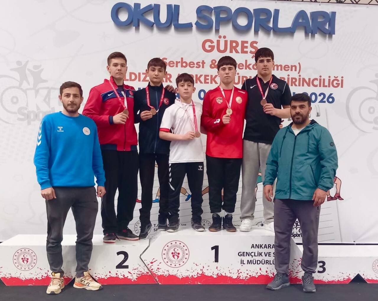Aksaray Gençlik ve Spor İl Müdürlüğü sporcuları, Ankara’da gerçekleştirilen Okullar