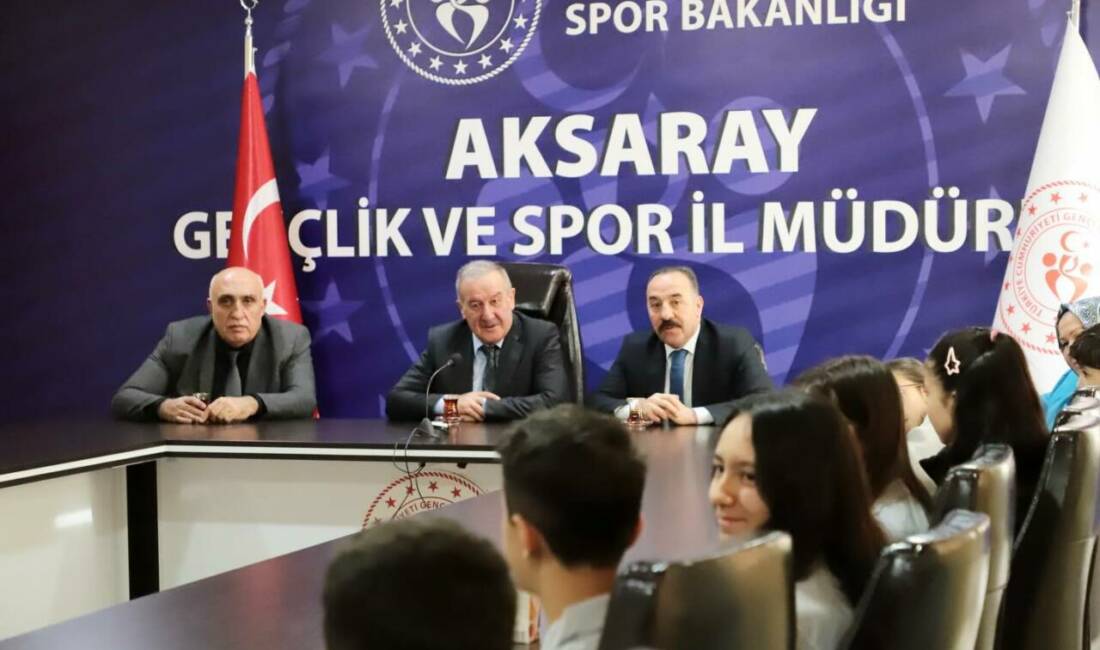 Aksaray Gençlik ve Spor İl Müdürlüğü ev sahipliğinde düzenlenen programda,