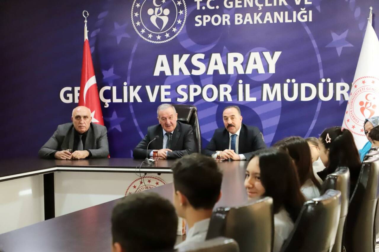 Aksaray Gençlik ve Spor İl Müdürlüğü ev sahipliğinde düzenlenen programda,