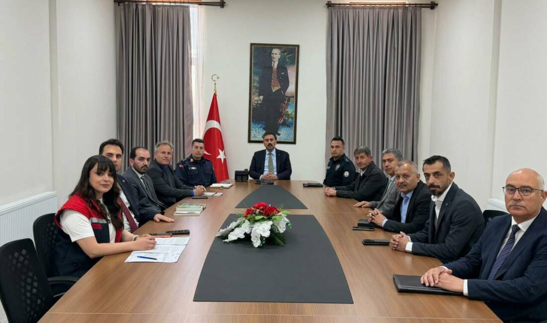 Aksaray’ın Sultanhanı ilçesinde mevsimlik tarım işçilerine yönelik önemli bir toplantı