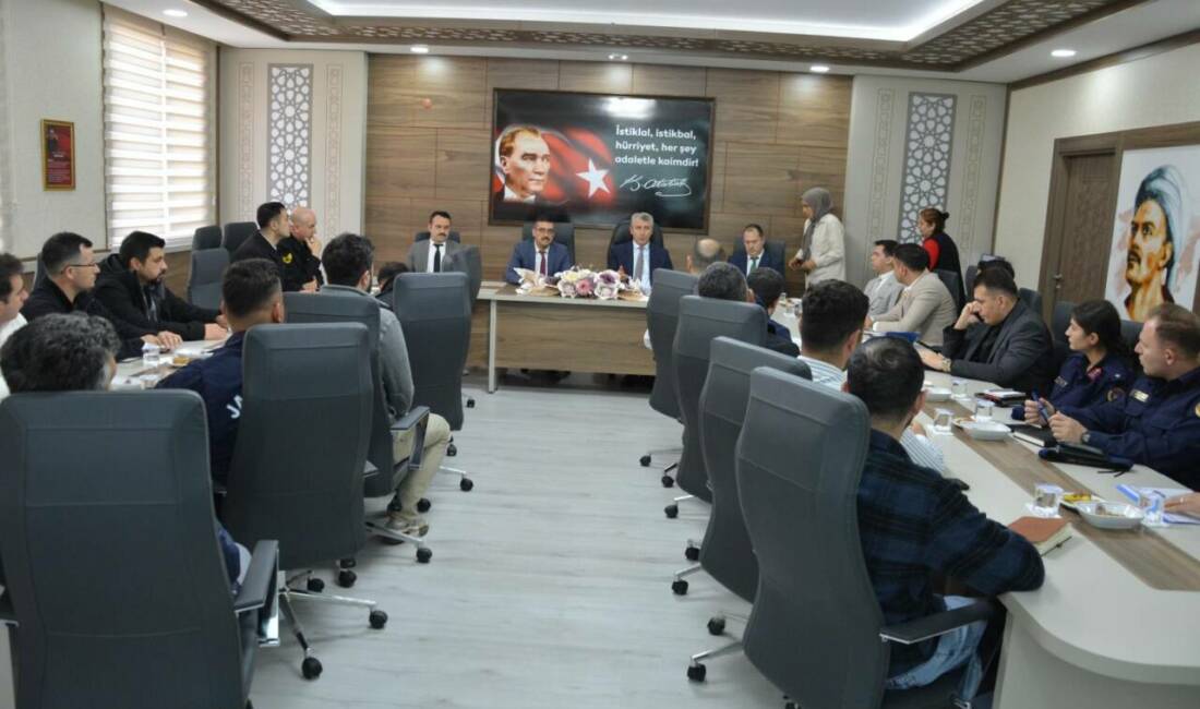 Aksaray’da düzenlenen koordinasyon toplantısında uyuşturucu suçlarıyla mücadelede soruşturmaların etkinliği ve