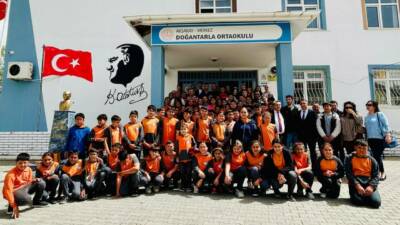 Aksaray’da köy okullarına yönelik anlamlı bir sosyal sorumluluk projesi hayata