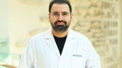Medicana International İstanbul Hastanesi Dermatoloji Uzmanı Prof. Dr. Ömer Faruk