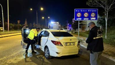 Kırıkkale'de bir otomobilin park halindeki çekiciye çarpması sonucu 1 kişi
