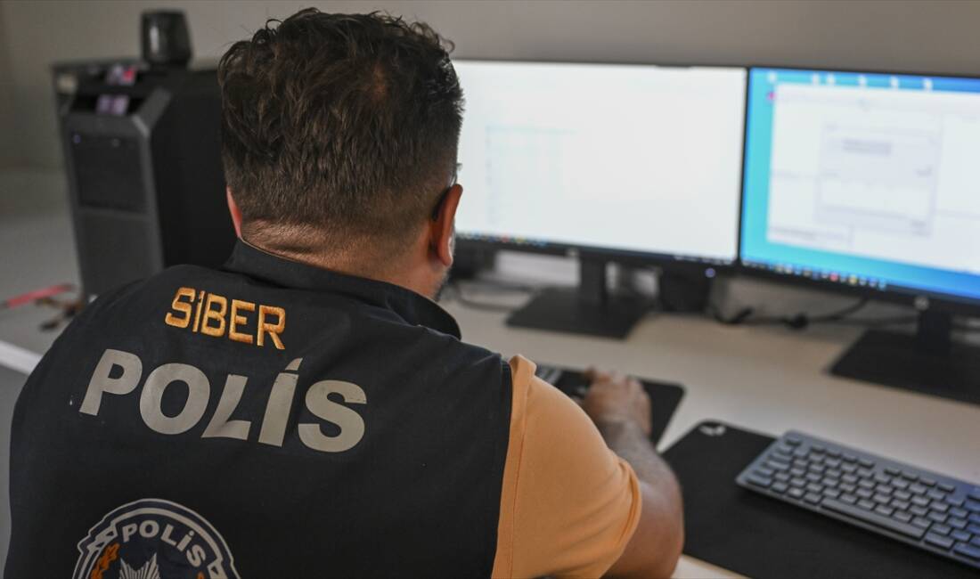 İstanbul merkezli 35 ilde düzenlenen operasyonda, yapay zeka destekli programlar