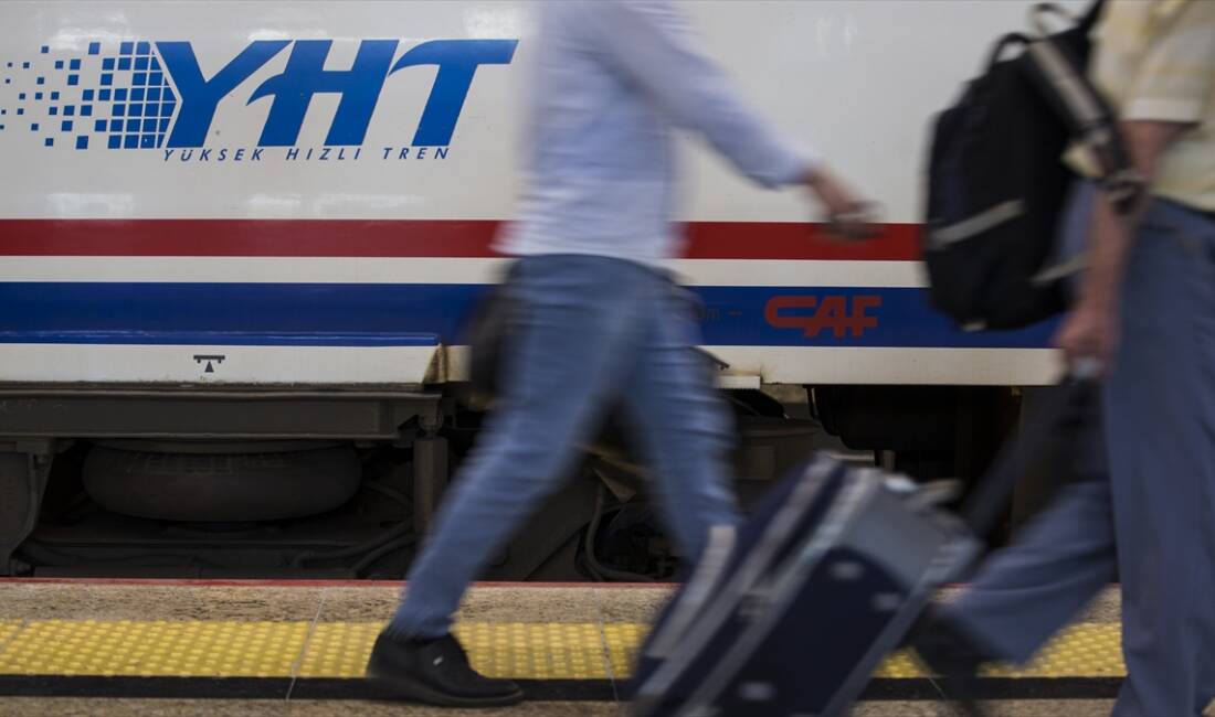 AA muhabirinin edindiği bilgiye göre, yüksek hızlı tren (YHT), ana