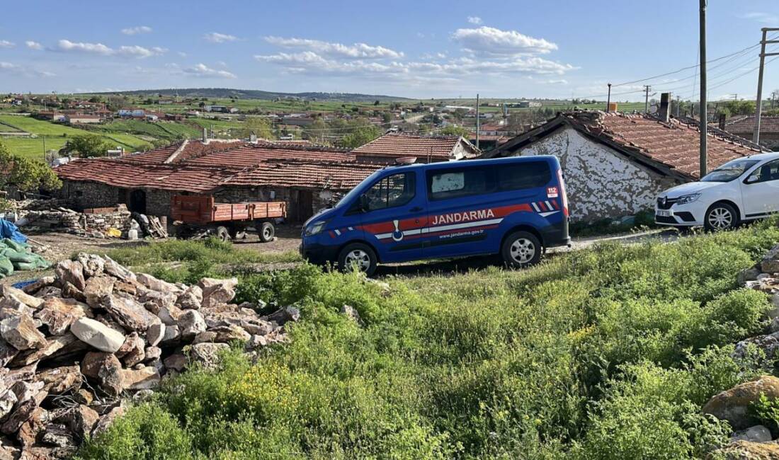 Eskişehir'in Seyitgazi ilçesinde arazi anlaşmazlığı nedeniyle akrabalar arasında çıkan silahlı