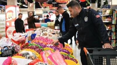 Aksaray Belediyesi Zabıta Müdürlüğü ekipleri, yaklaşan Kurban Bayramı öncesinde vatandaşların