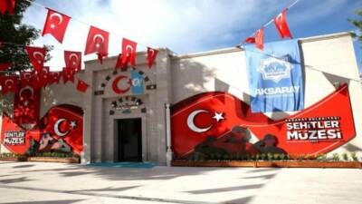 Aksaray Belediyesi’nin hayata geçirdiği Şehitler Müzesi, şehitlere ait hatıralarla vatandaşların