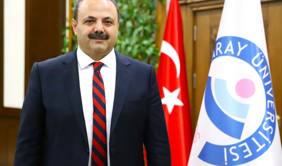 Aksaray Üniversitesi (ASÜ) Rektörü Prof. Dr. Alpay Arıbaş, 19 Mayıs