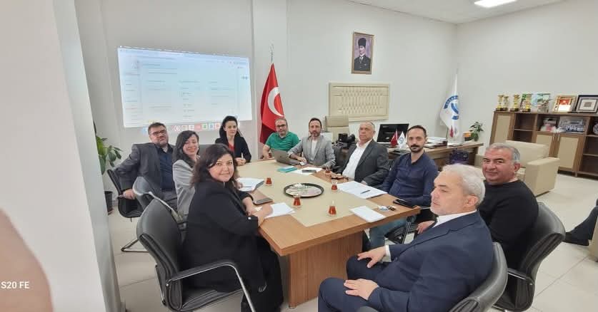 Sağlık Bilimleri Fakültesi’nden gerçekleştirilen akran değerlendirme ziyareti, kalite odaklı eğitim
