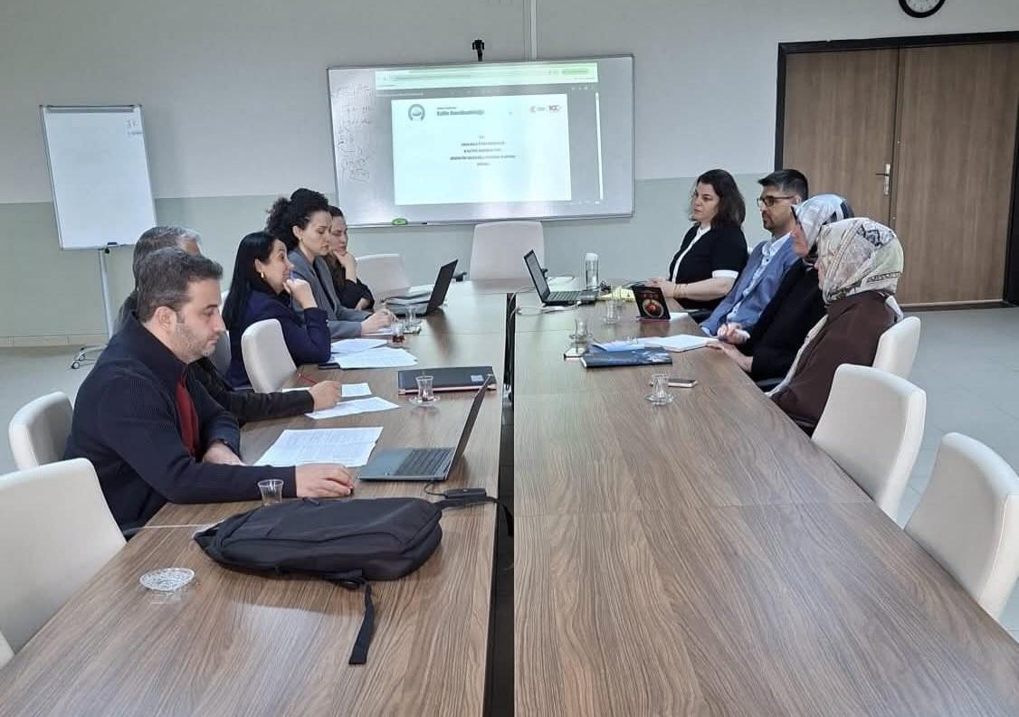 Aksaray Üniversitesi bünyesinde kalite ve akreditasyon çalışmaları kapsamında Fen Bilimleri