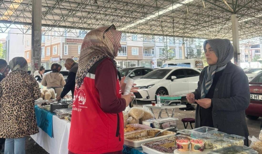 Aksaray Hanımeli Pazarı’nda Şiddetle Mücadele Aksaray Hanımeli Pazarı’nda esnaf ve vatandaşlara kadına karşı şiddetle mücadele