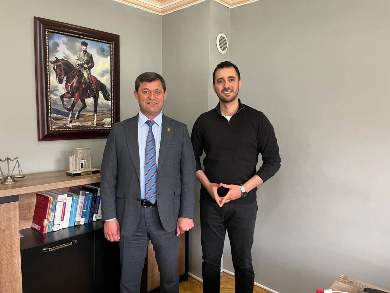 Aksaray Baro Başkanı Avukat Erçin Mevlüt Düzgün, avukat Bilgehan Özçifçi’yi