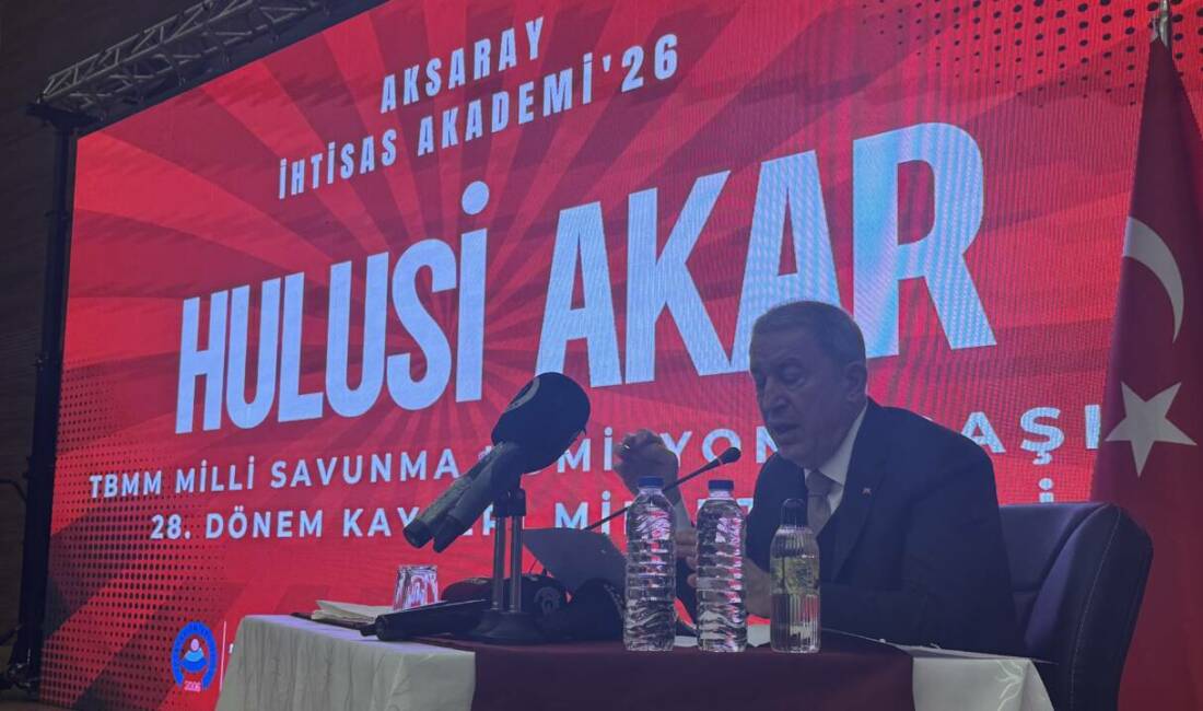 TBMM Milli Savunma Komisyonu Başkanı Akar, Terörsüz büyük Türkiye’ye inanıyoruz! TBMM Milli Savunma Komisyonu Başkanı ve 28. Dönem Kayseri Milletvekii
