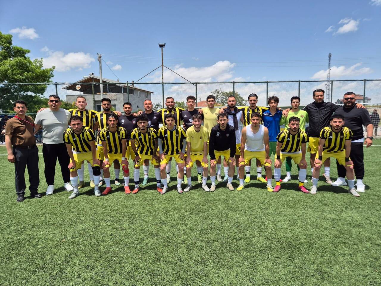 Sultanhanı’nda geriden dönen Osmanlı 1453spor, Ortaköyspor’u mağlup ederek play-off yarışında