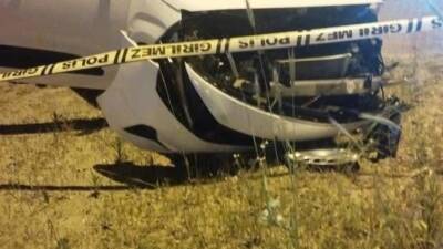 Nevşehir'de tur minibüsü ile otomobilin çarpışması sonucu meydana gelen kazada