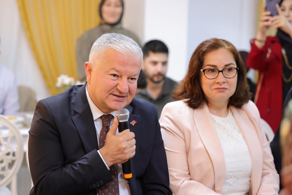 Aksaray Valisi Murat Duru ve eşi Elif Duru, Valilik Basın