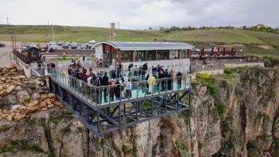 Aksaray’ın önemli turizm noktalarından Ihlara Cam Teras, Kurban Bayramı boyunca