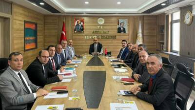 Aksaray İl Özel İdaresi’nde gerçekleştirilen toplantıda 2026 yılı boyunca sahada