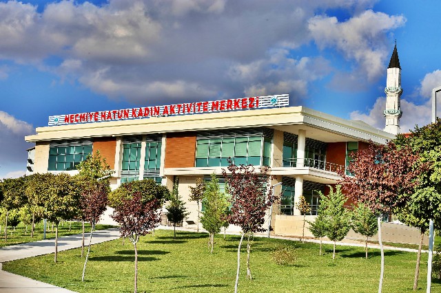 Aksaray Belediyesi tarafından hayata geçirilen kadın aktivite merkezleri, kadınların sosyal,