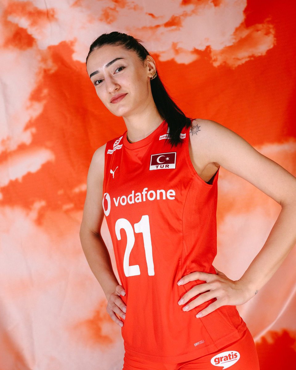 Kuzeyboru Kadın Voleybol Takımı’nın başarılı smaçörü Ayşe Çürük, 2026 Voleybol
