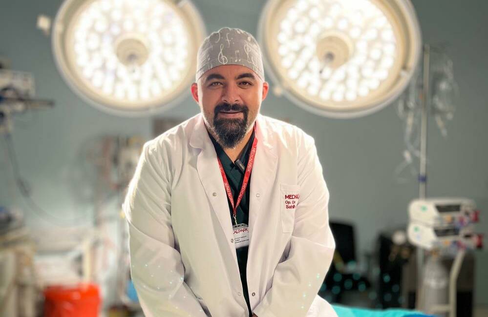 Obezitenin yalnızca kilo artışıyla sınırlı olmadığına dikkat çeken Gastroenteroloji Cerrahisi