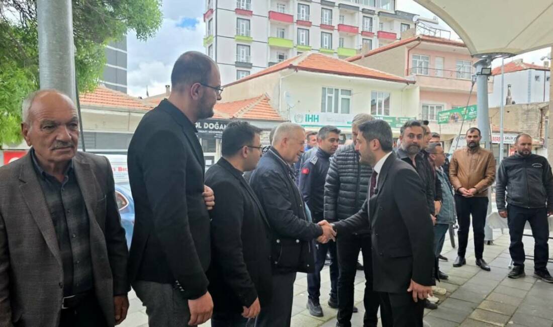Ortaköy Belediyesi tarafından düzenlenen bayramlaşma programında ilçe protokolü ve vatandaşlar