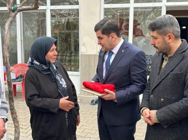 Aksaray’ın Ortaköy ilçesinde şehadet yıldönümünde Şehit Süleyman Köse’nin annesi evinde