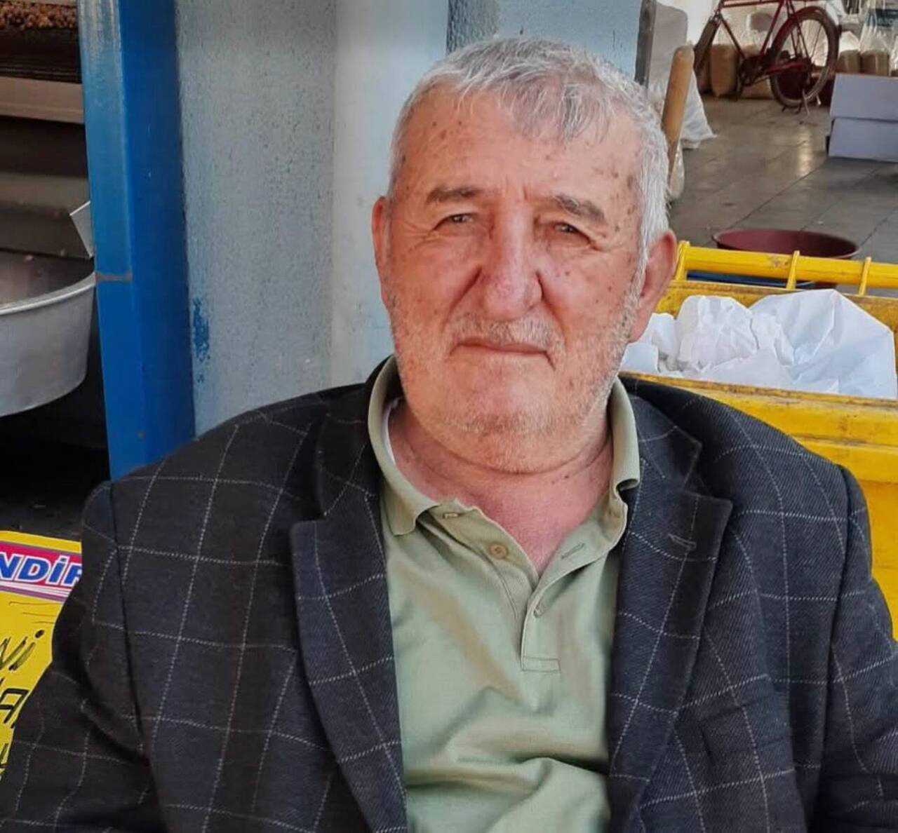 Aksaray’ın sevilen esnaflarından Emrullah Ülkü hayatını kaybetti. Cenaze bugün cuma