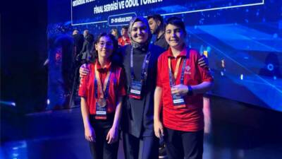 Aksaraylı ortaokul öğrencileri, TÜBİTAK 2204-B yarışmasında kimya alanında geliştirdikleri projeyle