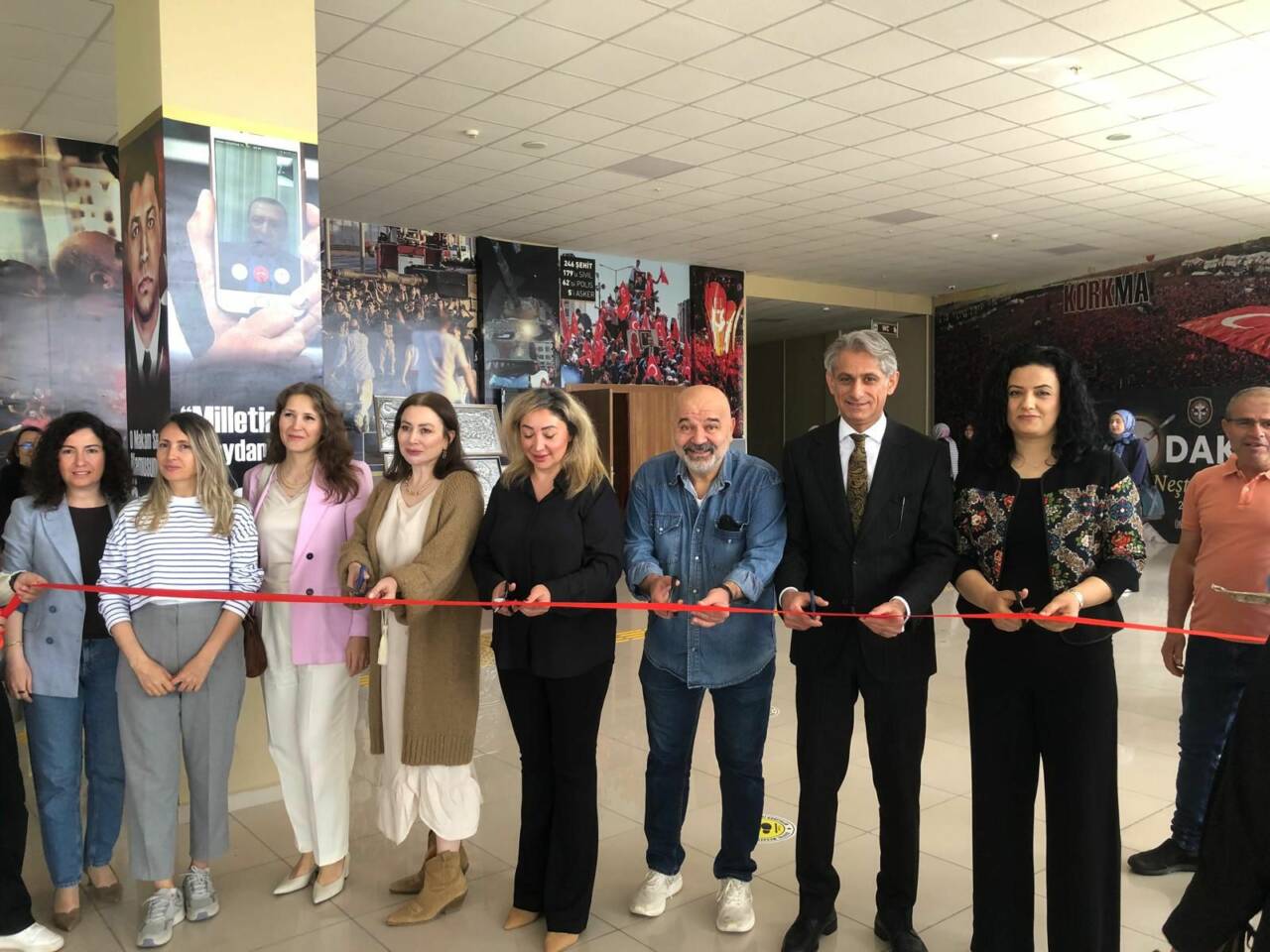 Aksaray Üniversitesi Sağlık Hizmetleri Meslek Yüksekokulu öğrencileri tarafından hazırlanan “Anneler