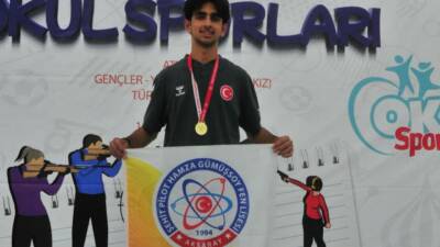 Okul Sporları Atıcılık Gençler ve Yıldızlar Türkiye Birinciliği yarışmalarında Aksaray