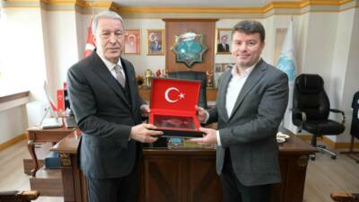TBMM Milli Savunma Komisyonu Başkanı ve AK Parti Kayseri Milletvekili