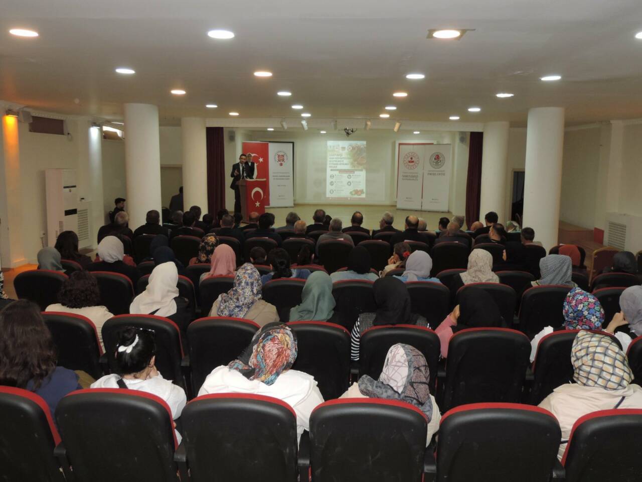 Sarıyahşi Kaymakamlığı Proje Ofisi tarafından yürütülen “Sarıyahşi’de Kadın Kooperatifçiliğinin Geliştirilmesi