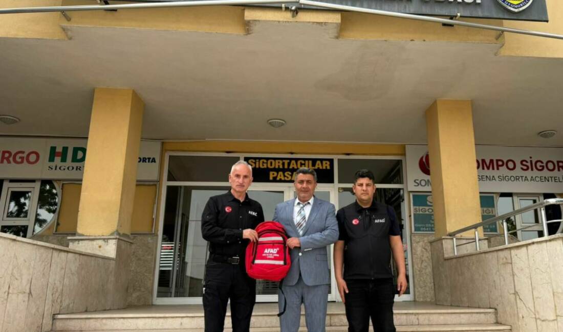 AFAD’dan Şoförler Odası’na kritik ziyaret Aksaray İl Afet ve Acil Durum Müdürlüğü İl Müdürü Adil