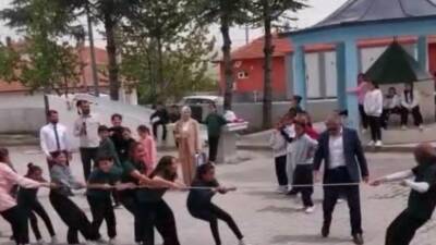 Ağaçören ilçesinde, ÇEDES Projesi kapsamında düzenlenen yıl sonu şenlikleri yoğun