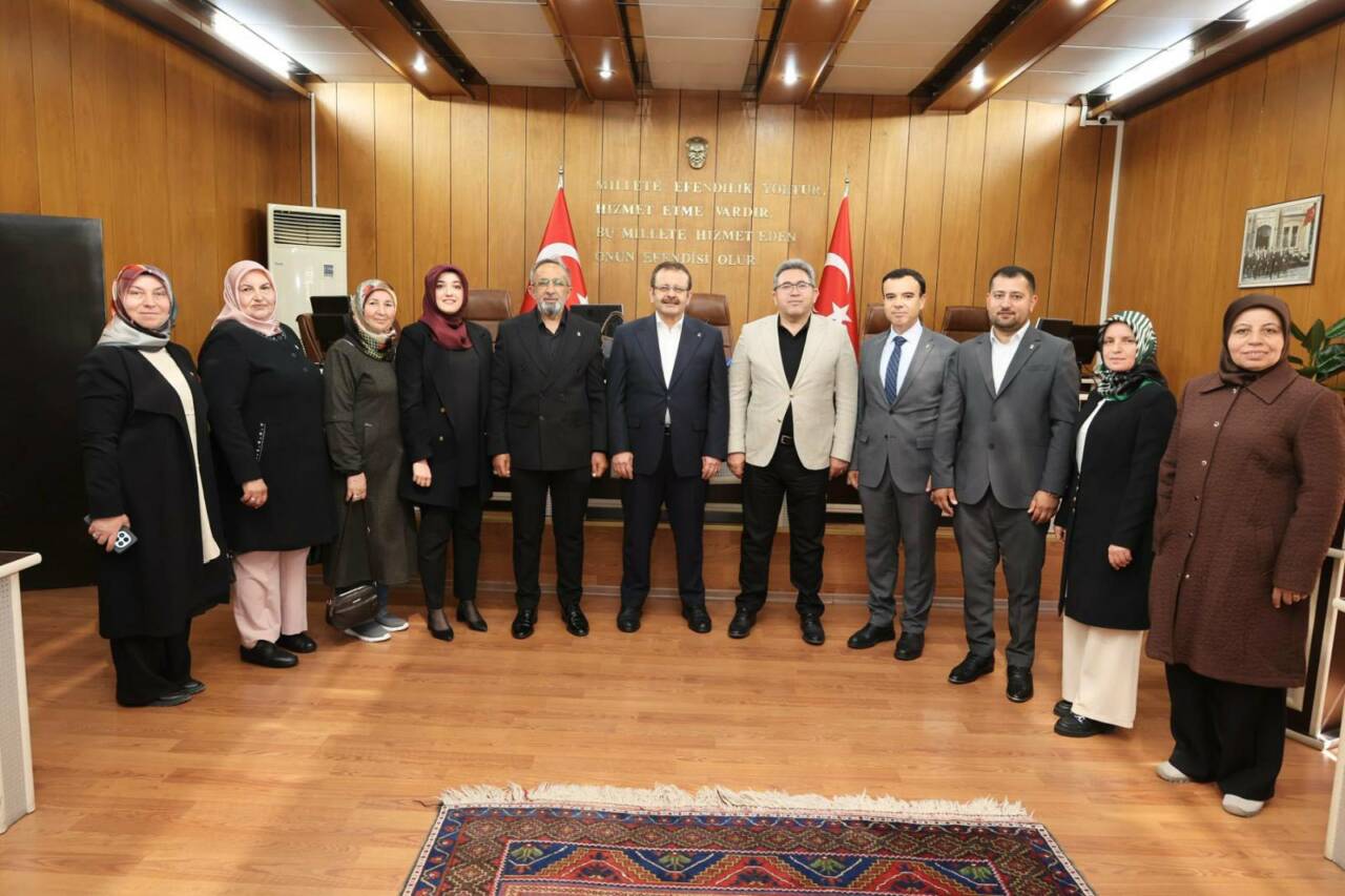 AK Parti Merkez İlçe Başkanı ve yönetimi, İl Genel Meclisi
