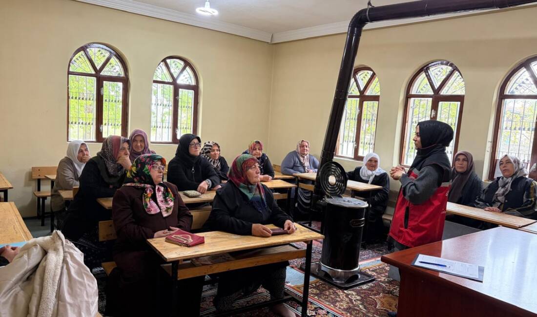 Aksaray’da aile eğitim programlarıyla toplumsal farkındalık artıyor Aksaray Aile ve Sosyal Hizmetler İl Müdürlüğü tarafından yürütülen Aile