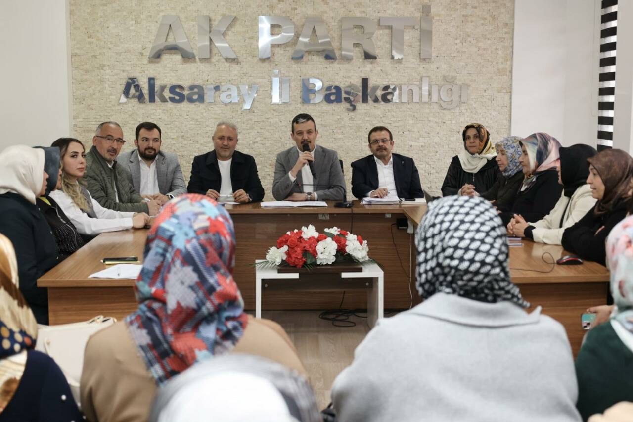 AK Parti Aksaray İl Başkanlığı ev sahipliğinde, teşkilat mensuplarına yönelik