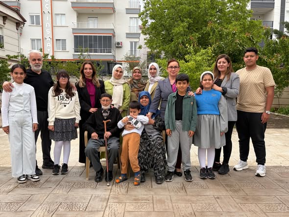 Milli Aile Haftası kapsamında şehit ailesine yapılan ziyaret, kuşaklar arası