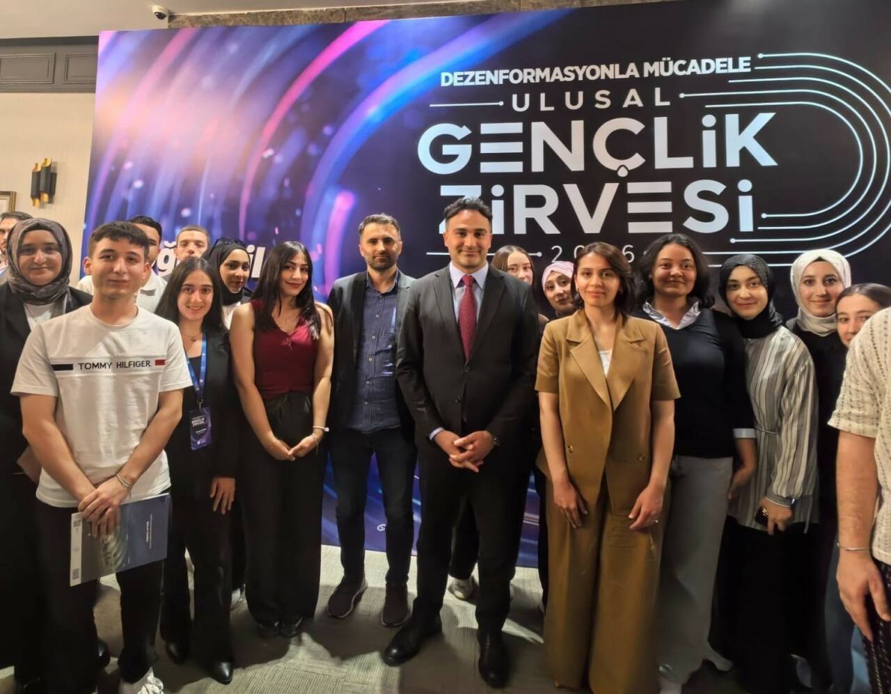 Aksaray Üniversitesi (ASÜ) İletişim Fakültesi “Dezenformasyonla Mücadele Ulusal Gençlik Zirvesi