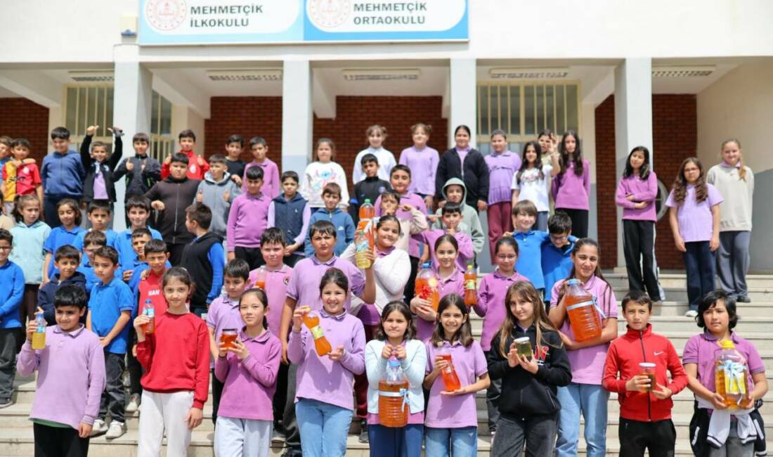 Öğrencilerin çevre seferberliği Aksaray Belediyesi İklim Değişikliği ve Sıfır Atık Müdürlüğü, Mehmetçik ilkokulu