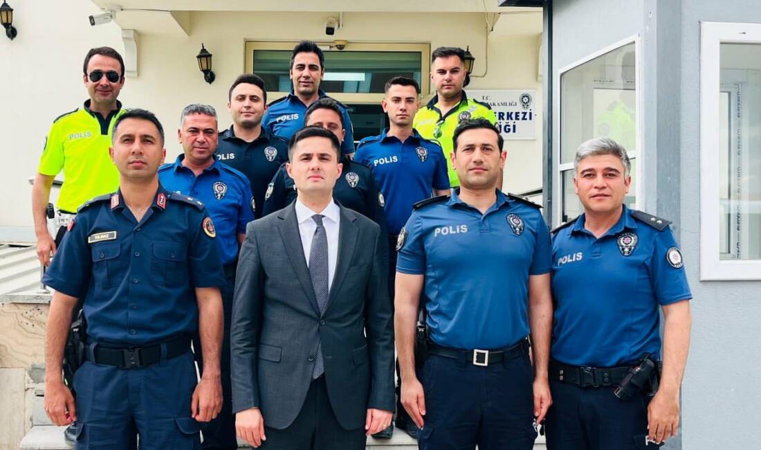 Eskil Kaymakamı Taha Soydaş, Kurban Bayramı’nda görev yapan emniyet, jandarma