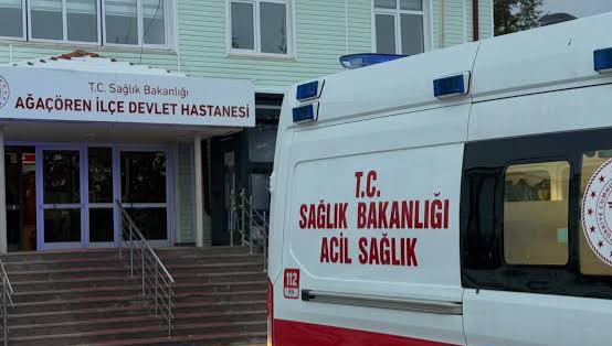 Aksaray’ın Ağaçören ilçesinde motosikletin elektrik direğine çarpması sonucu ağır yaralanan