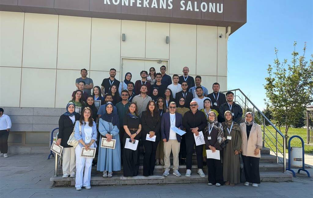 ASÜ’de engelsiz gelecek için ortak çözüm arayışları ele alındı ASÜ Toplumsal Katkı Koordinatörlüğü, Engelli Öğrenci Birimi ve Özel Eğitim