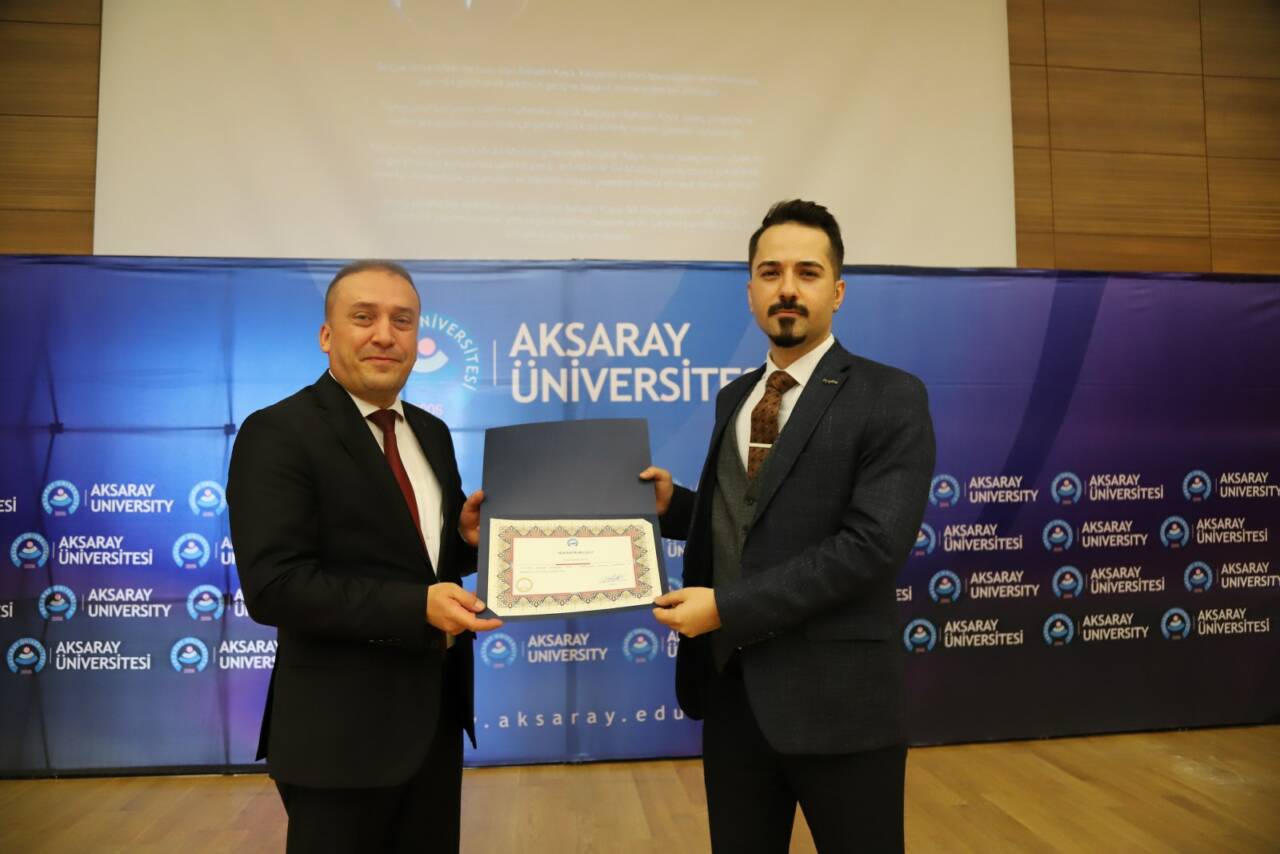 Aksaray Üniversitesi 1. Mühendislik Zirvesi yoğun bir katılımla gerçekleştirildi. Aksaray
